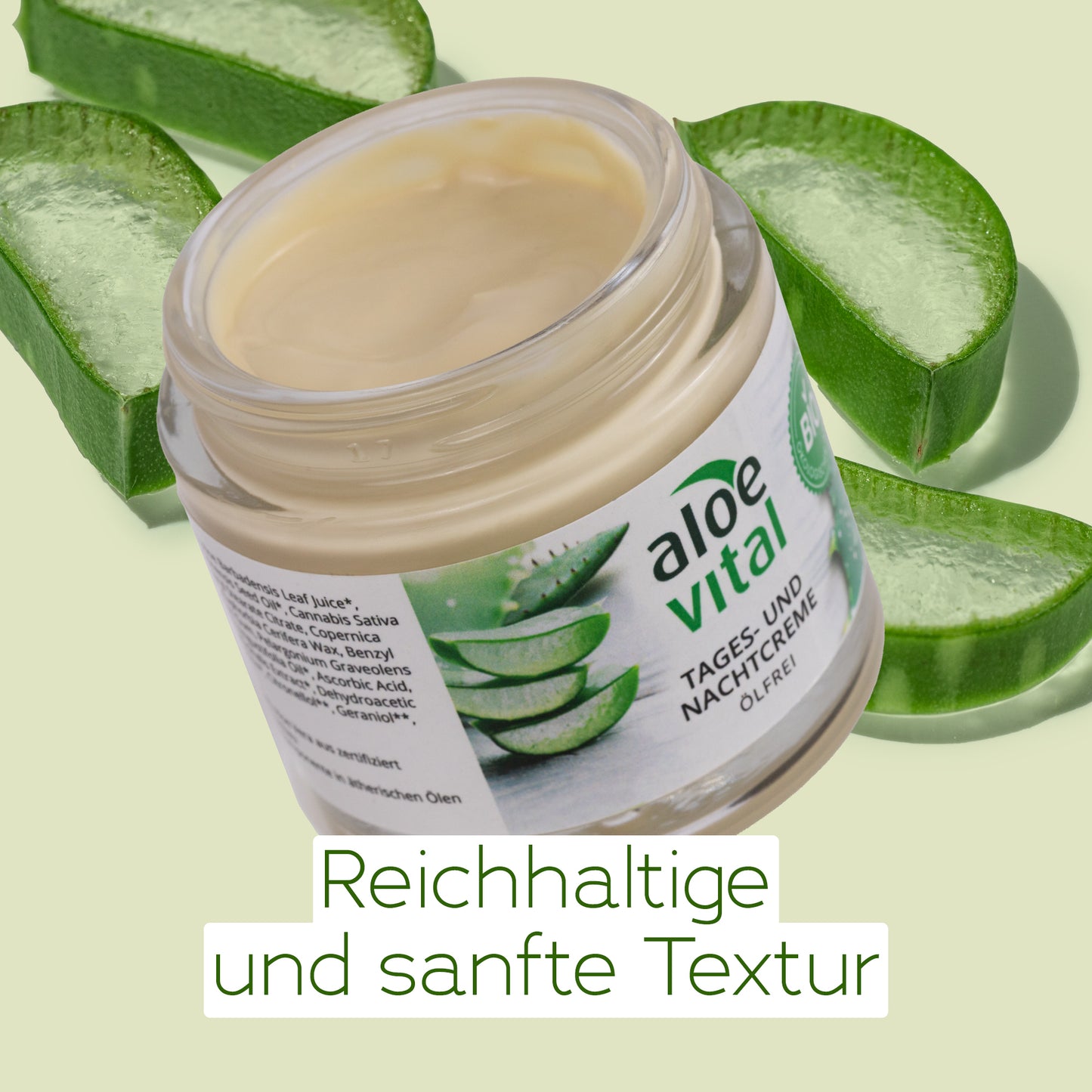 Ölfreie Tages- und Nachtcreme